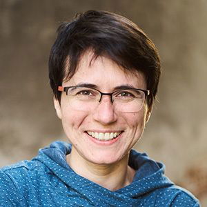 Lavinia Braniște Lavinia Braniște