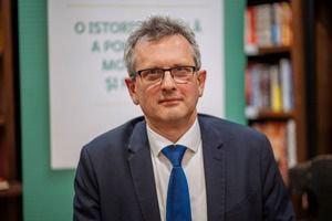 Valentin Lazea Valentin Lazea