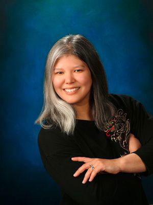 Julie Kagawa Julie Kagawa