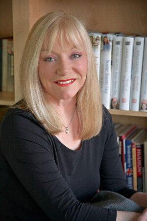 Annie Groves Annie Groves
