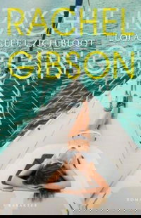 Lola geeft zich bloot