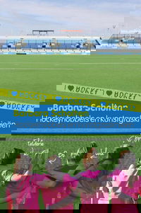 Hockeyhobbels en kunstgrasknieën