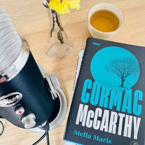 #136 De Bende tast in het duister met Cormac McCarthy