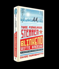 Twee fonkelrode sterren in de blinkend witte sneeuw