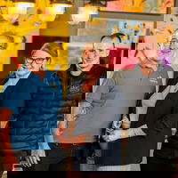 Van Varken tot Vat: Een Limburgse Les in Gastvrijheid | De Stamtafel met Mauk Meijers en Leo Logister