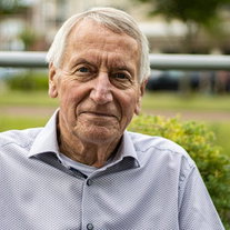 Frits Brink, burgemeester tussen de mensen om iets goeds achter te laten. 'Het kon minder'