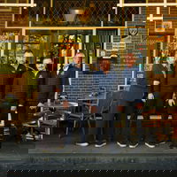 Drentse gastvrijheid en familiepassie – aan tafel met de familie Hofsteenge | S18E01