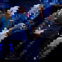 Tussen spinnen en peilen