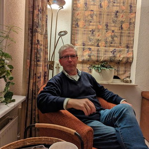 Jan Hulzebosch: Een Leven van vriendschap, verbinding en vrijheid