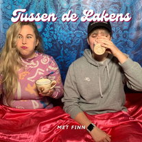 Finn: heeft 'n roze, blauwe en zwarte p1emel
