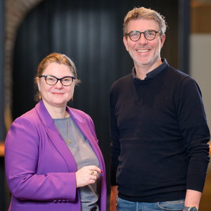 Het gaat niet alleen om prijs, maar om relatie – Gastvrijheid en verbinding met Coen Reintjes aan De Stamtafel | S18E02