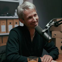 Wouter de Jong, zelfhulpboekenschrijver: ‘Vaak is een aanraking genoeg’