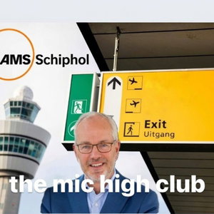 #358 Schiphol-baas naar de uitgang!