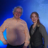 Romee Pameijer (PvdA/GL) en  Jan Veerhagen (HBB) in debat over wonen en omgang met ontevreden burgers