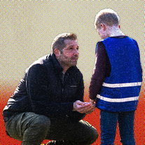 Vader Edwin zoekt twee jaar tevergeefs hulp voor zoontje Jesse (10)