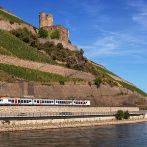 Luisterverhaal: In het spoor van de legendarische Rheingold door de Rijnvallei