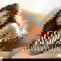 Khloé in Wonder Land